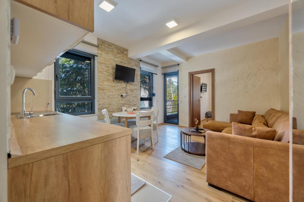 Villa Bella Apartman 12 ซลาตีบอร์ ภายนอก รูปภาพ